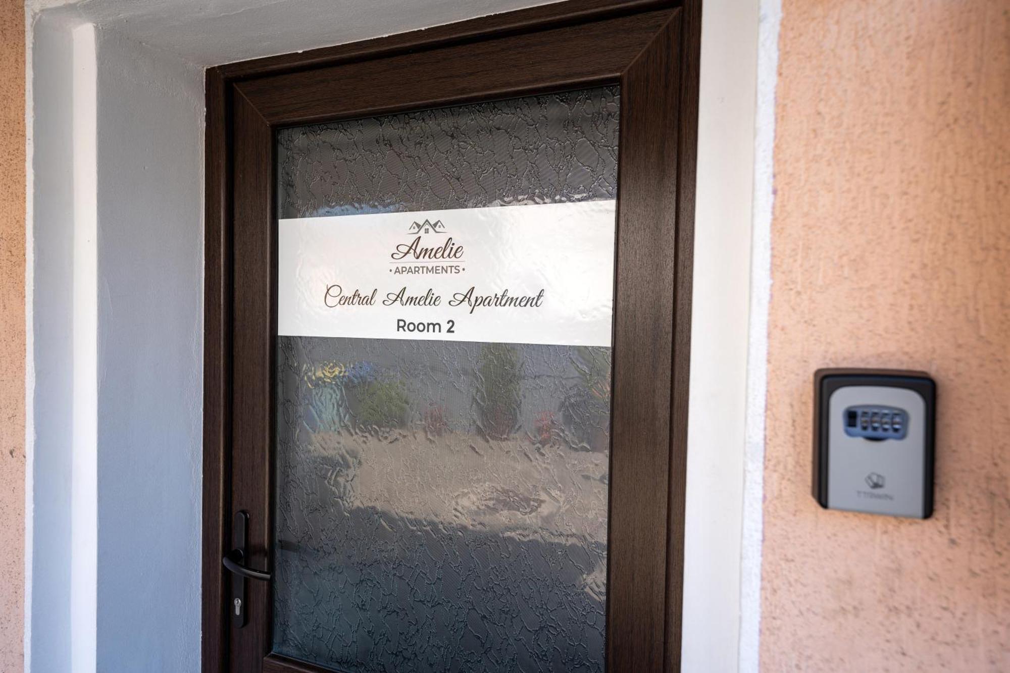 Central Amelie Accommodation سيفِسوارا المظهر الخارجي الصورة
