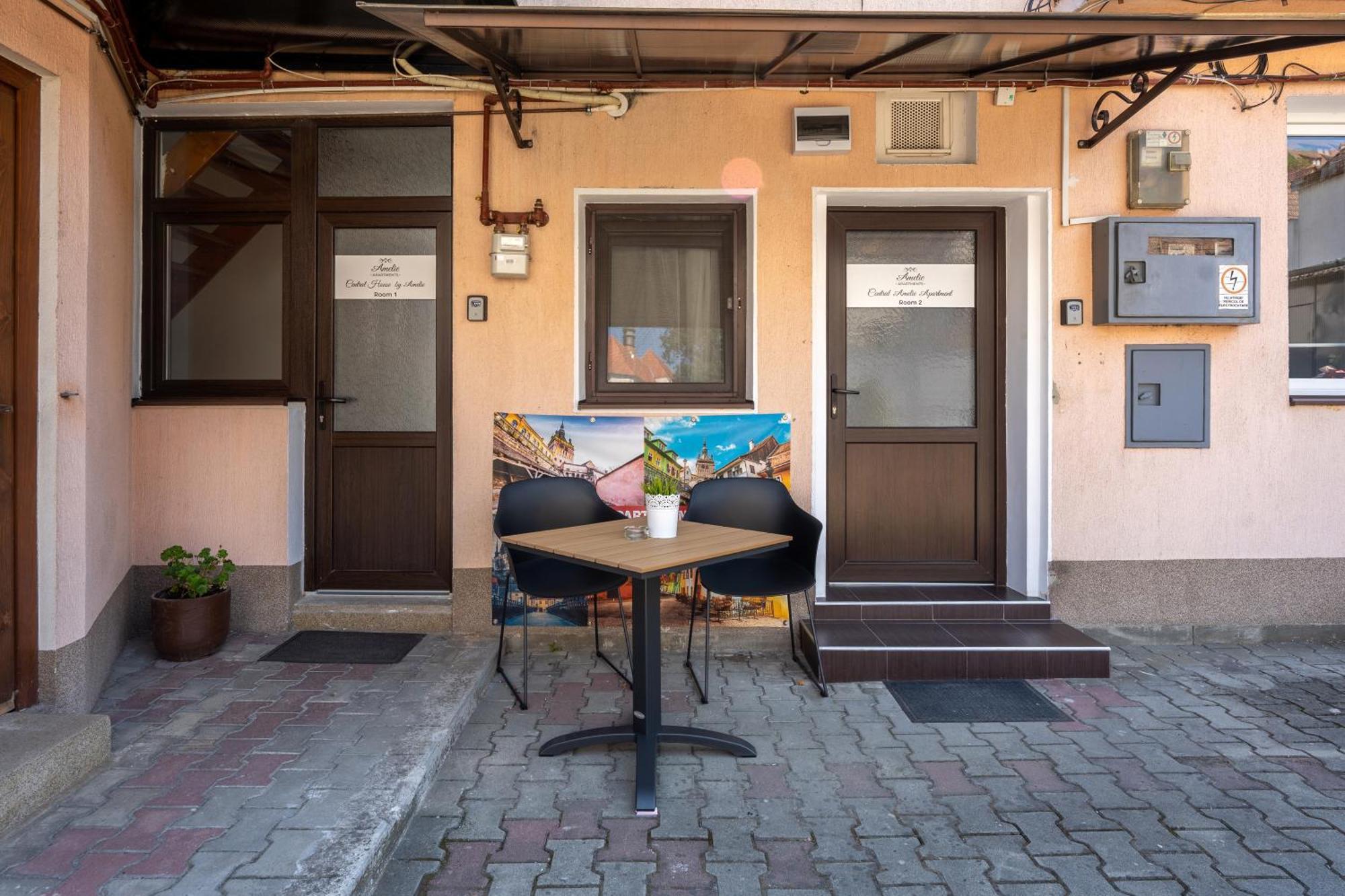 Central Amelie Accommodation سيفِسوارا المظهر الخارجي الصورة